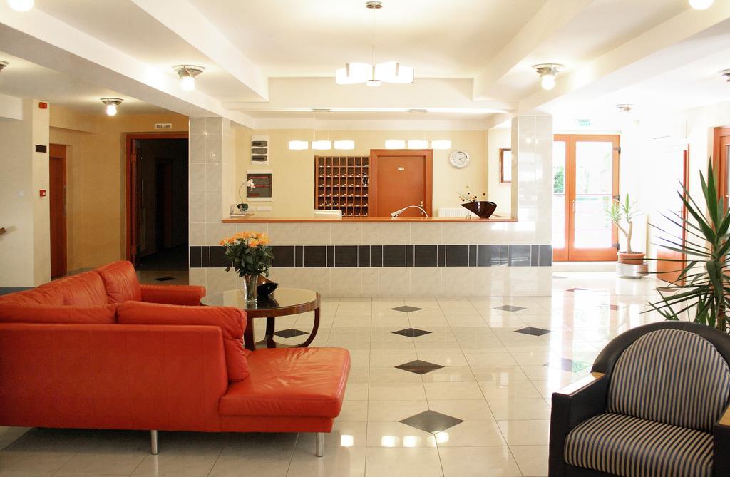 Hotel Korona Harkány Interior foto